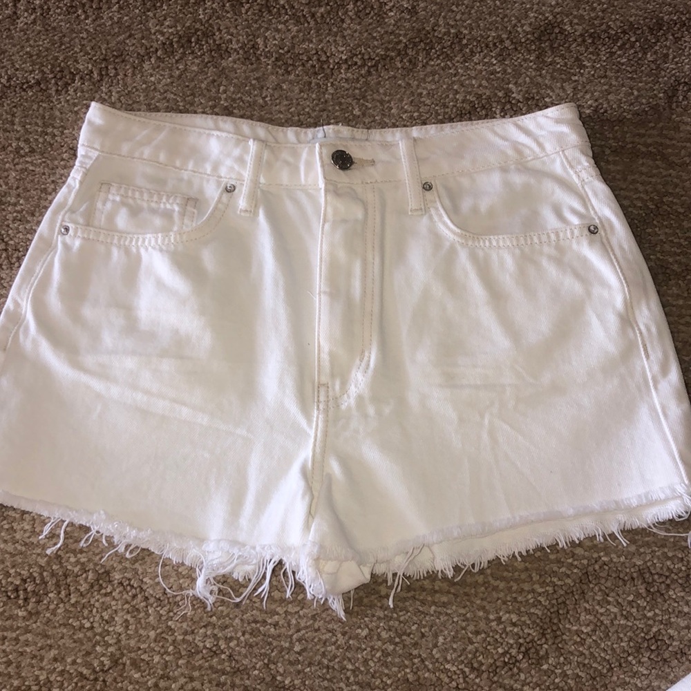 Forever 21 White Frayed Jean Shorts